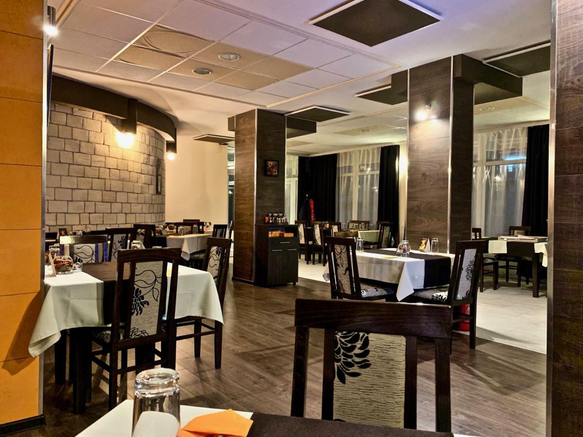 Hotel Fort O Bel Belogradçik Dış mekan fotoğraf